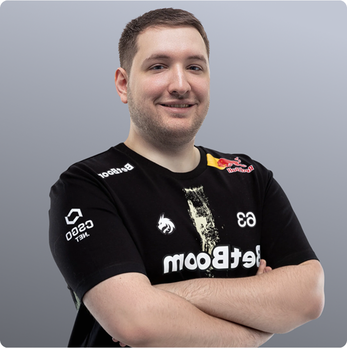 Михаил Гаджиев