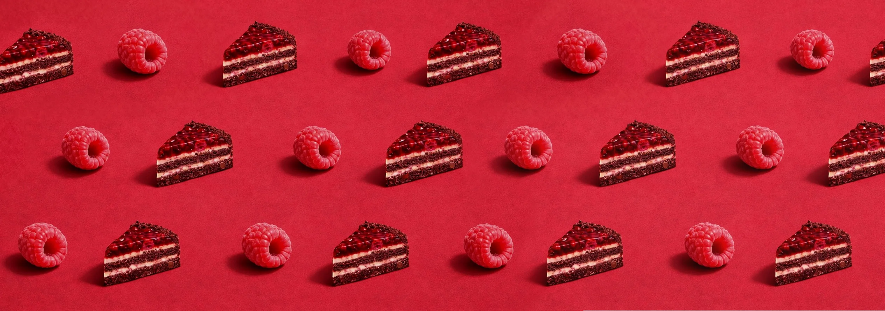 Паттерн из малины и пирожных — цвет бренда Мария