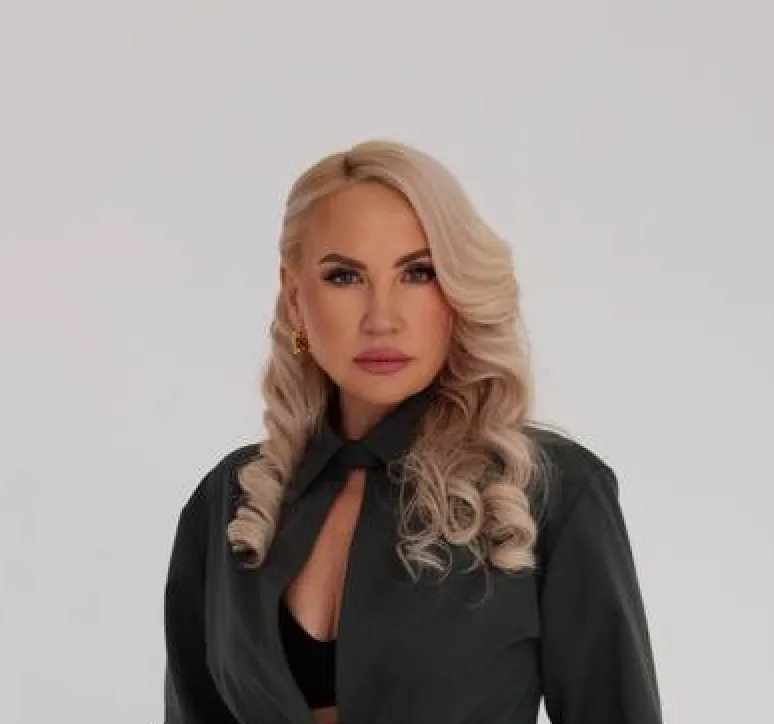 Евгения Кенсовская