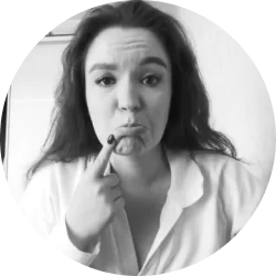 Дизайнер агентства Адикт